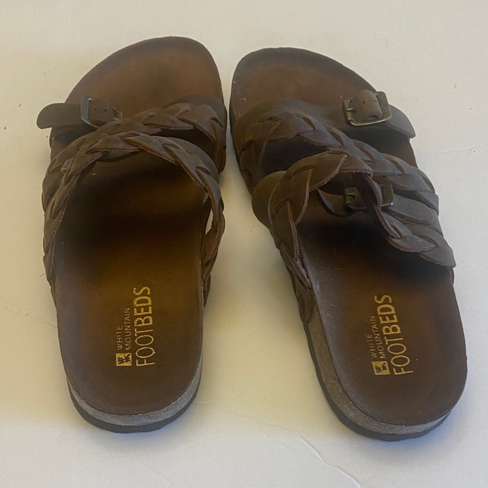 White Mountain Women’s Brown Footbeds Sandals size 8